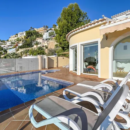 In With Pool Near Moraira