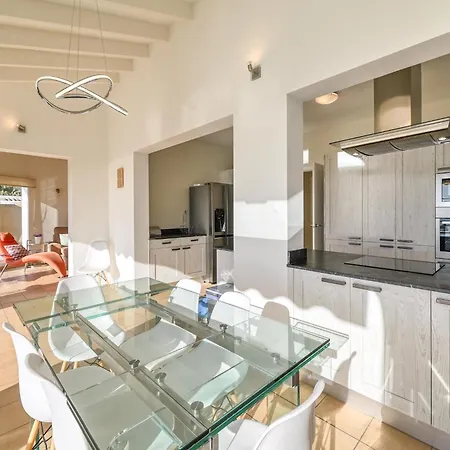 In With Pool Near Villa Moraira