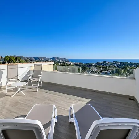 Villa In With Pool Near Moraira