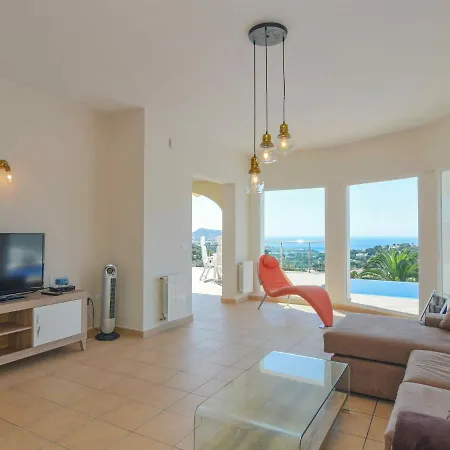 Belvilla By Oyo Casa Chloe