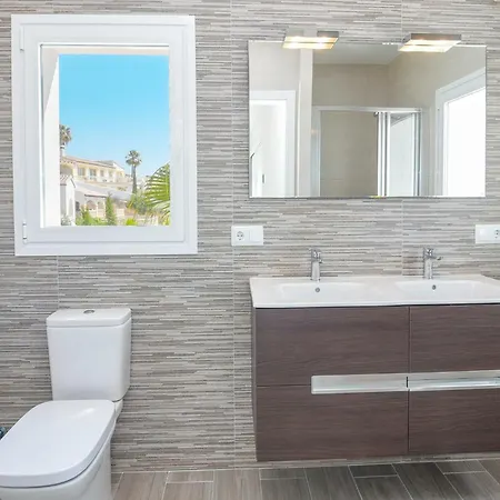 Belvilla By Oyo Casa Chloe Villa *